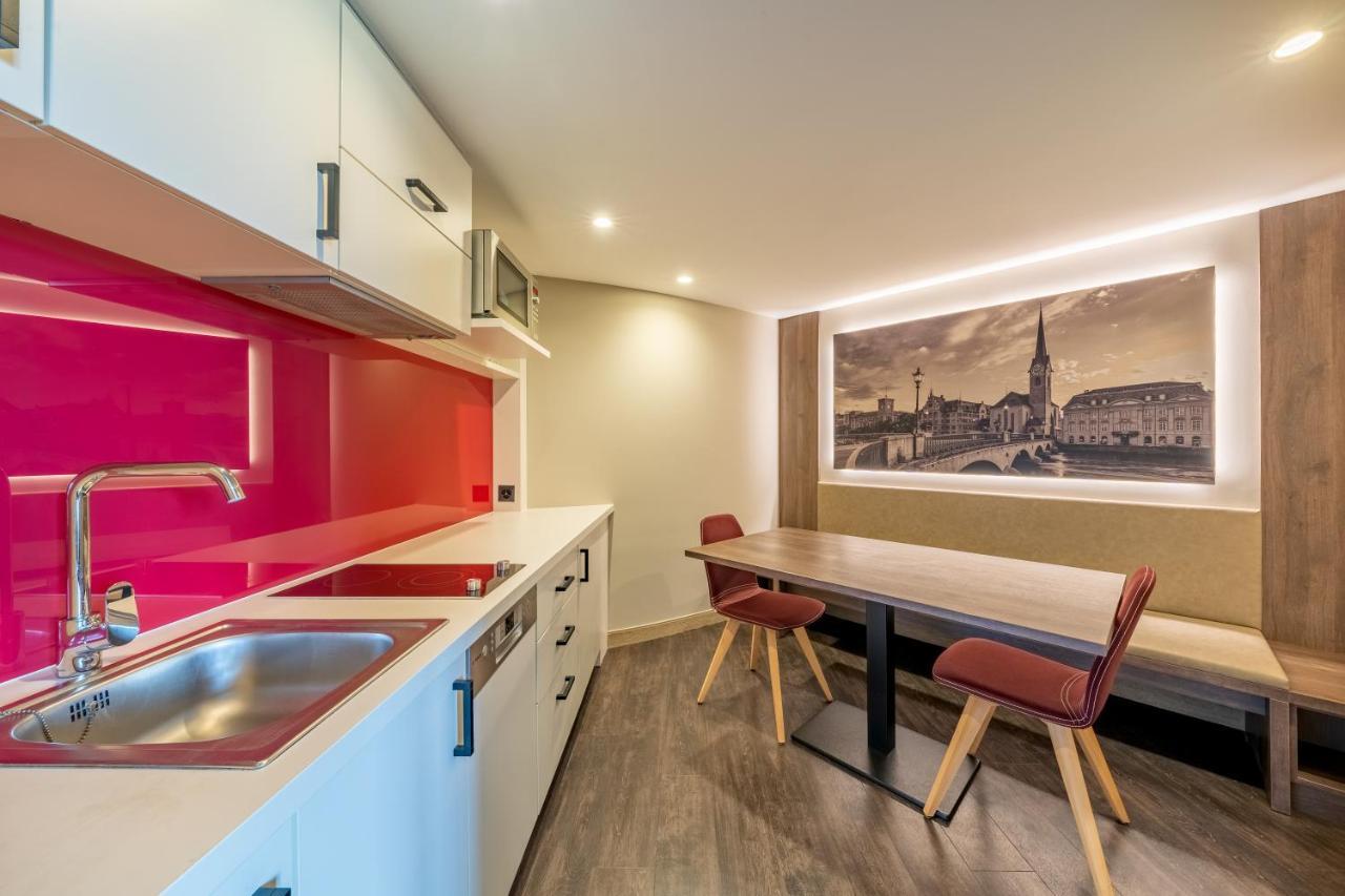 Junior Suite Kitchenette,1355120123:JPEG